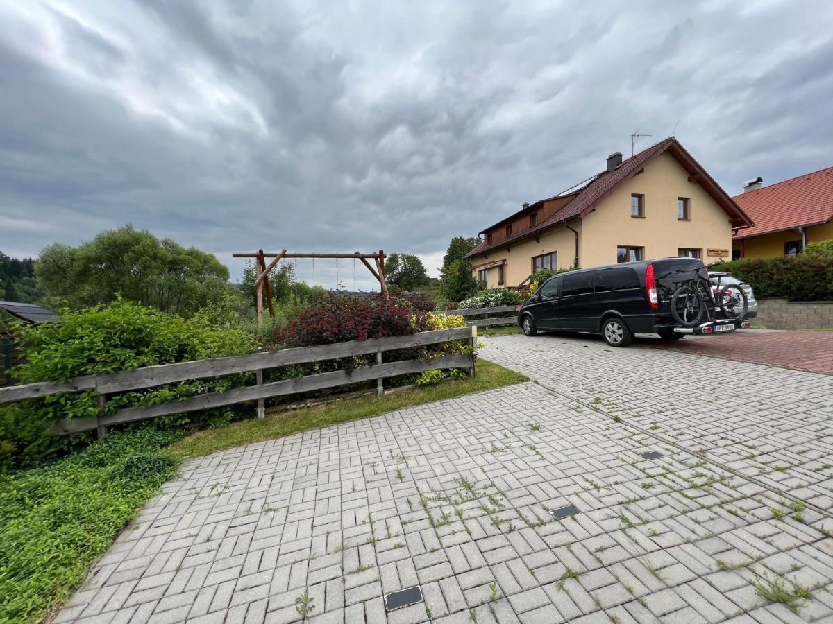 Apartment Brusinka Kasperske Hory Exterior foto